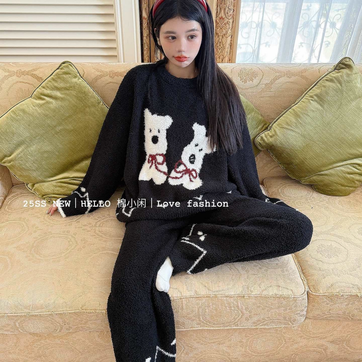 91家纺网 家纺一手货源 找家纺 （总）妍景家居生活馆 2026新款软绵绵蝴蝶结狗狗黑家居服睡衣套装