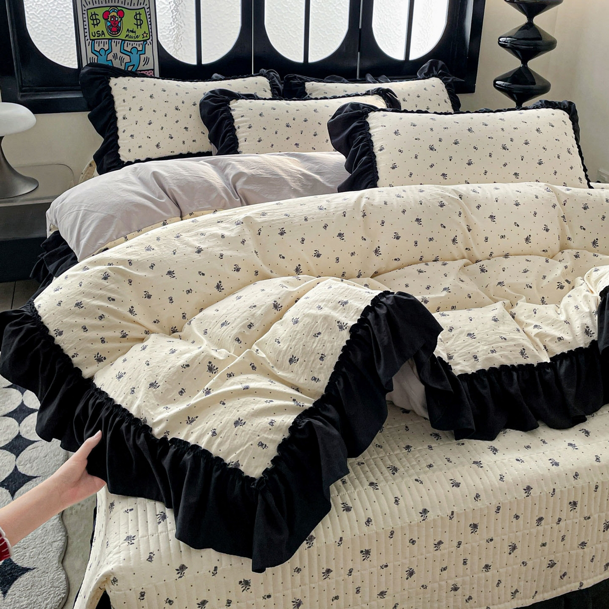 91家纺网 家纺一手货源 找家纺 富米莱（原臻工厂） 2026新款法式赫本风大花边A类古法仿棉云感纱床盖床裙四件套 小玫瑰