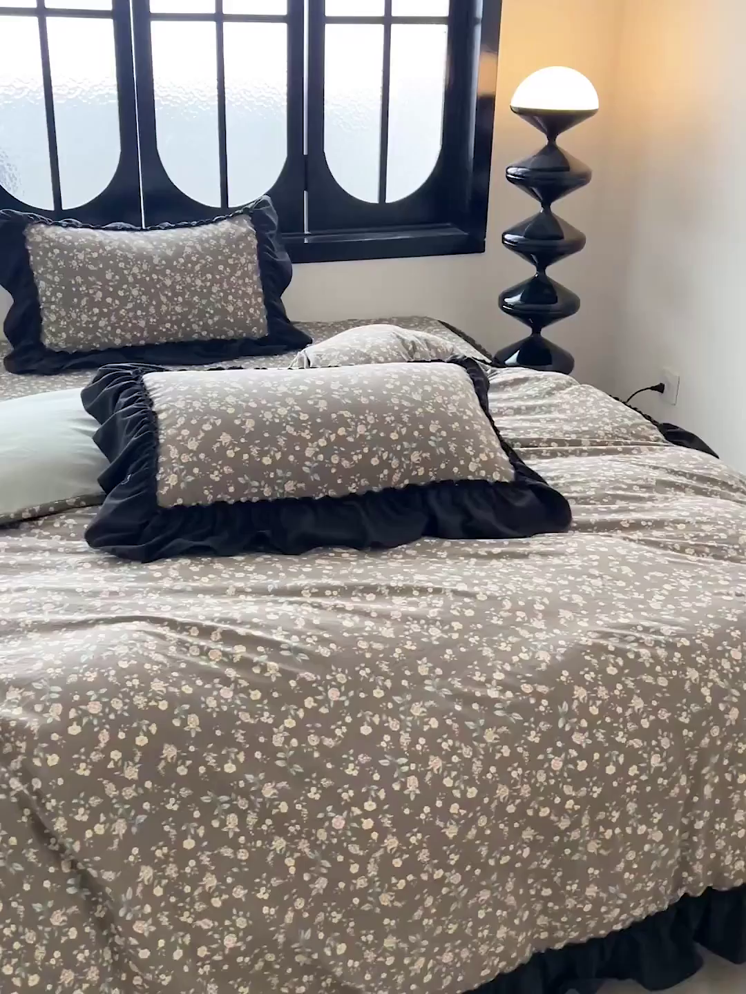 91家纺网 家纺一手货源 找家纺 富米莱（原臻工厂） 2026新款法式赫本风大花边A类古法仿棉云感纱床盖床裙四件套 知否