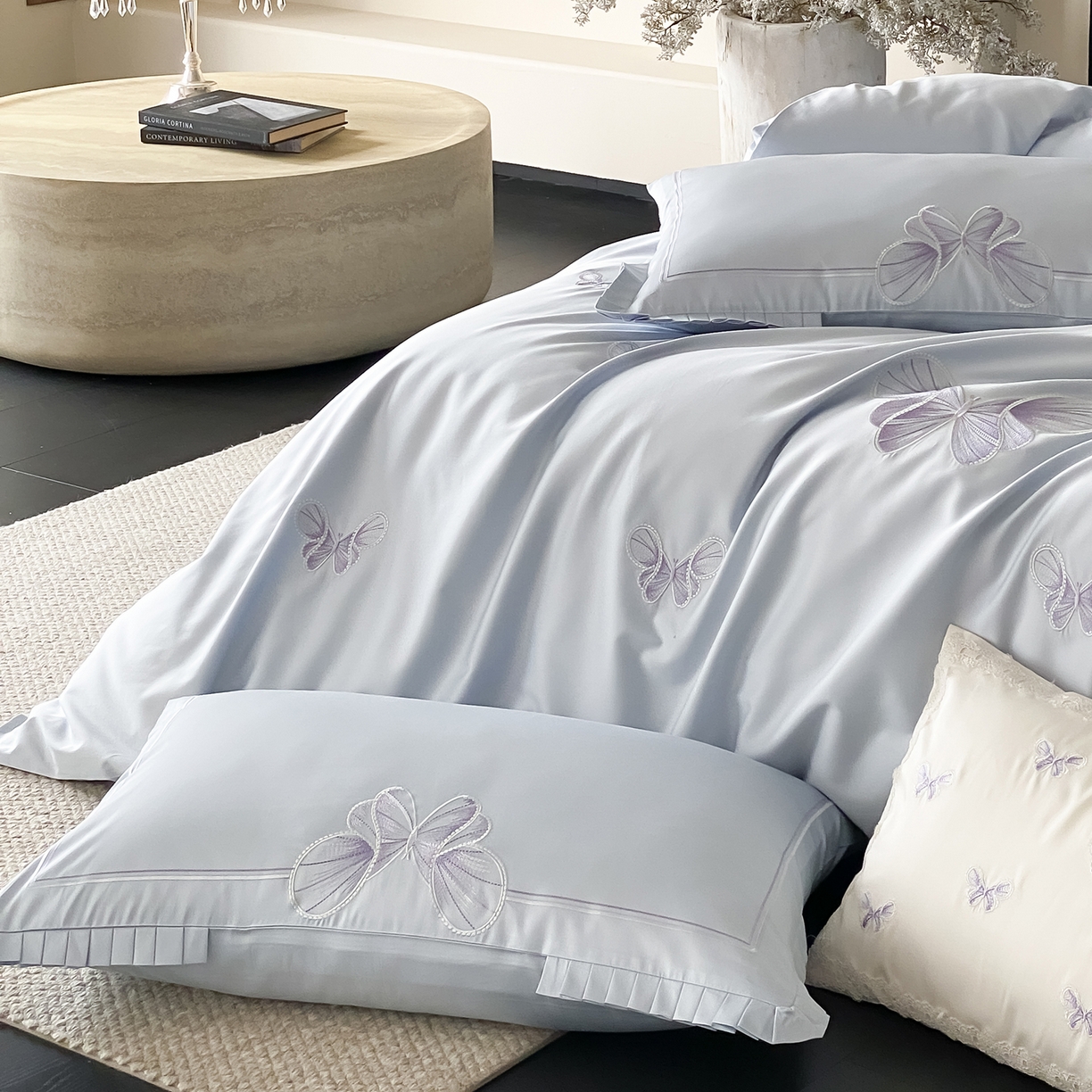 91家纺网 家纺一手货源 找家纺 极简 2026春夏新品100S长绒棉精密刺绣四件套-梦幻蝶语 梦幻蝶语-蓝