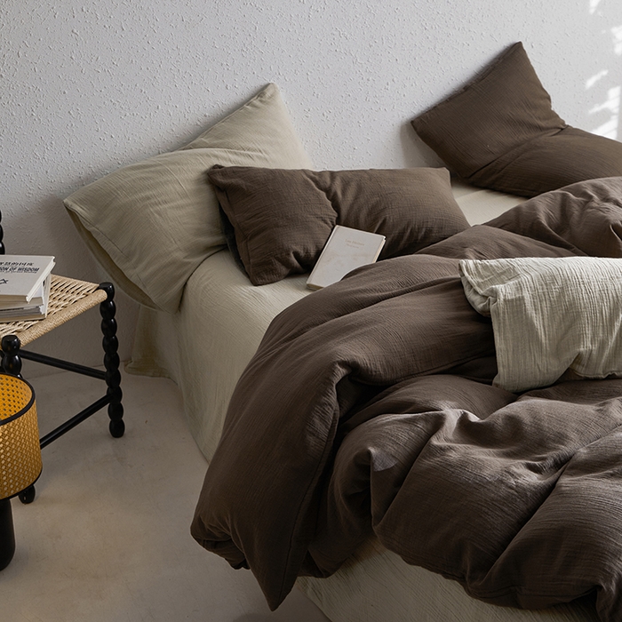 91家纺网 家纺一手货源 找家纺 山舍家居 2023新款美拉德色系双层纱四件套 沙茶栗