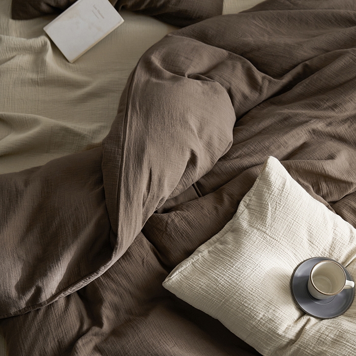 91家纺网 家纺一手货源 找家纺 山舍家居 2023新款美拉德色系双层纱四件套 沙茶栗