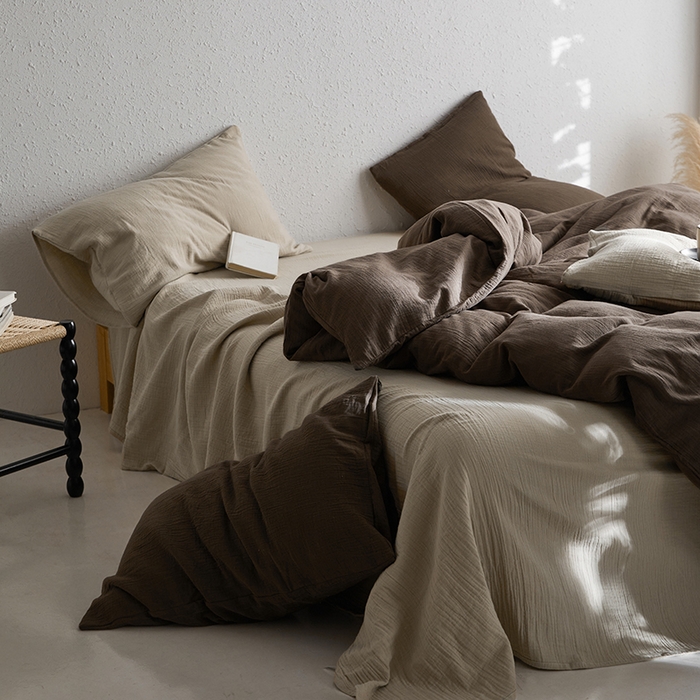 91家纺网 家纺一手货源 找家纺 山舍家居 2023新款美拉德色系双层纱四件套 沙茶栗