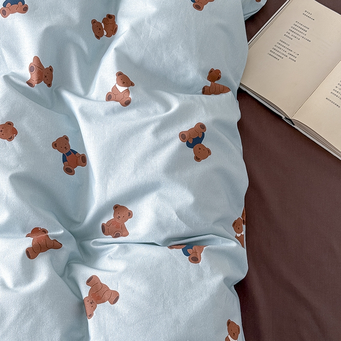 91家纺网 家纺一手货源 找家纺 Mr.pig猪先生水洗棉 2026新款A类小清新ins风全棉印花四件套（展示价格为控价，实际价格联系客服） 熊仔派对