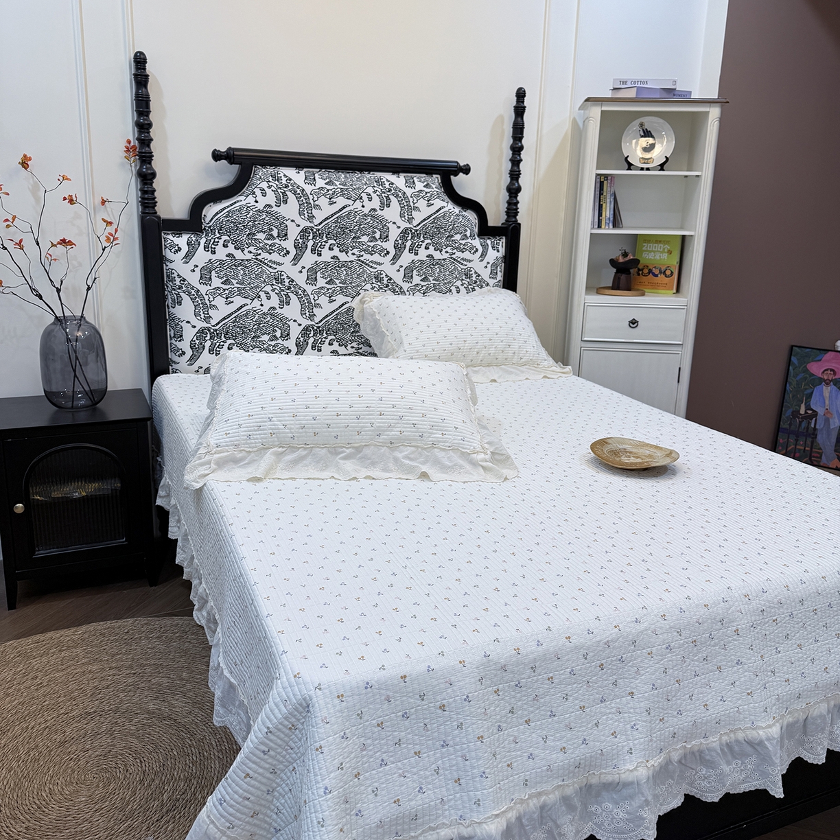 91家纺网 家纺一手货源 找家纺 床盖工厂店 2026新款韩式田园小碎花系双面全棉花边床盖三件套 缤纷樱桃