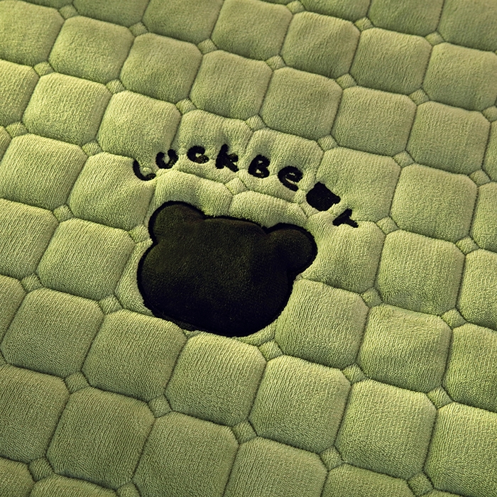 91家纺网 家纺一手货源 找家纺 金禾家纺 2025新款米奇熊牛奶绒床垫床褥子床护垫 米奇熊-绿