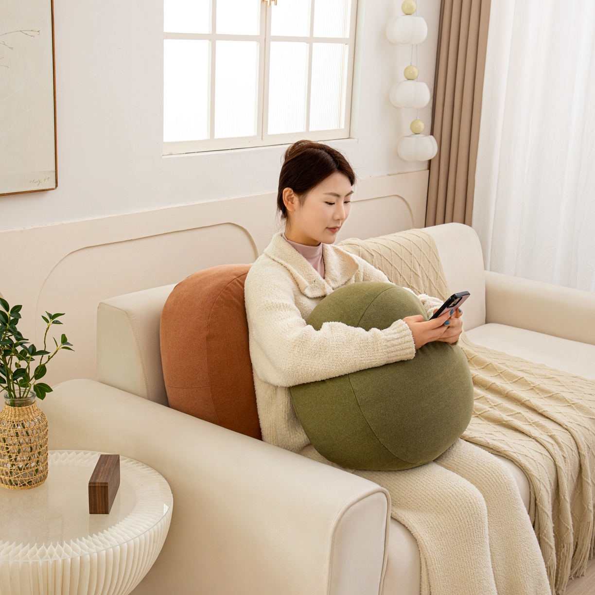 91家纺网 家纺一手货源 找家纺 沐沐家纺 2026新款麂皮绒抱抱枕不可拆洗 橄榄绿
