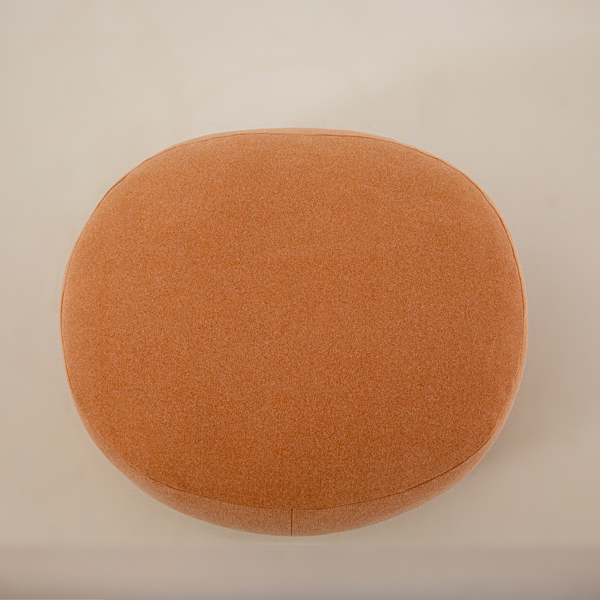 91家纺网 家纺一手货源 找家纺 沐沐家纺 2026新款麂皮绒抱抱枕不可拆洗 甜蜜橙