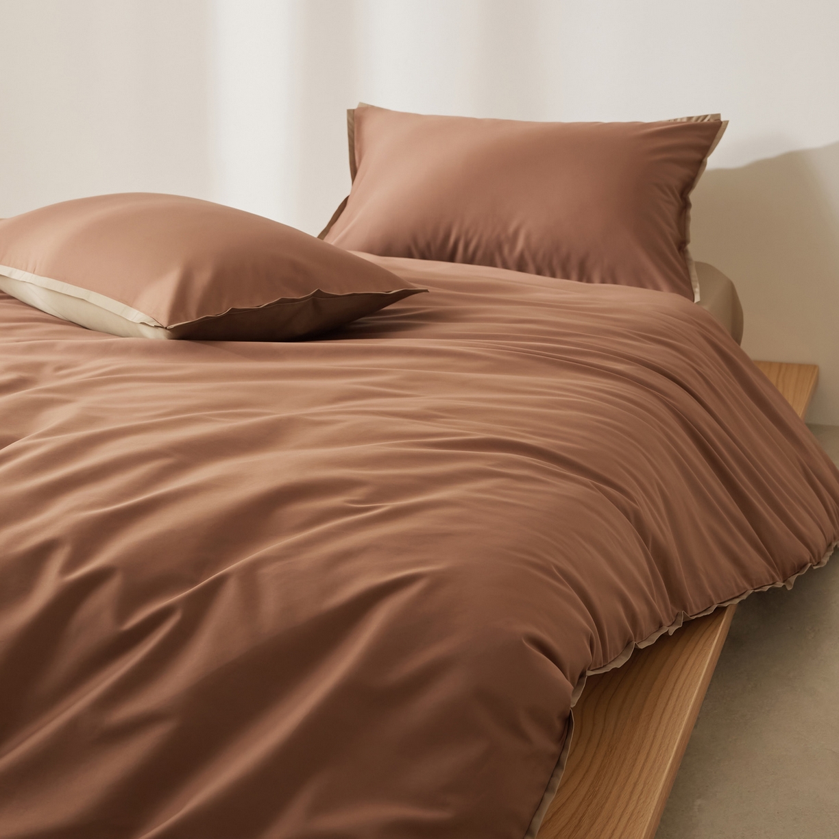 91家纺网 家纺一手货源 找家纺 EH家居 2026新款长绒棉窄边四件套 山核桃棕