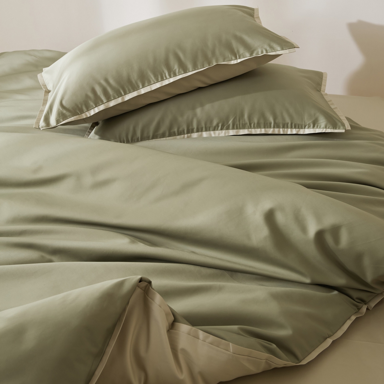 91家纺网 家纺一手货源 找家纺 EH家居 2026新款长绒棉窄边四件套 青葱色