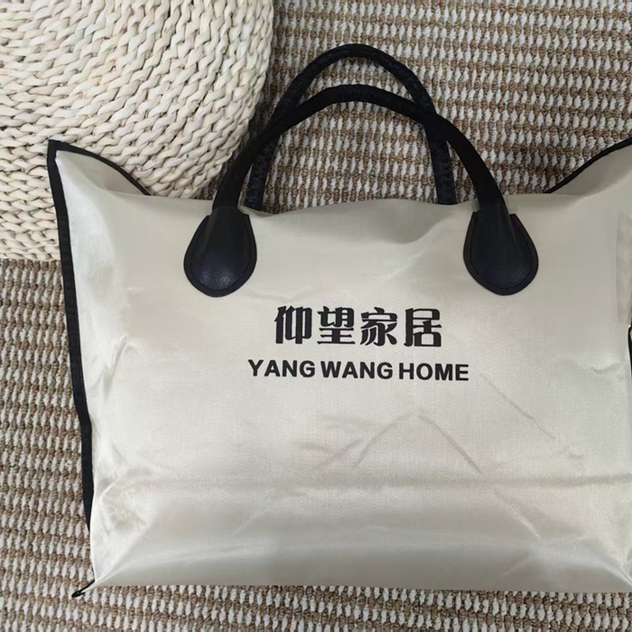 91家纺网 家纺一手货源 找家纺 （总）仰望棉麻双层纱供应链 2026新款皮革亮银包边手提羊角包装袋