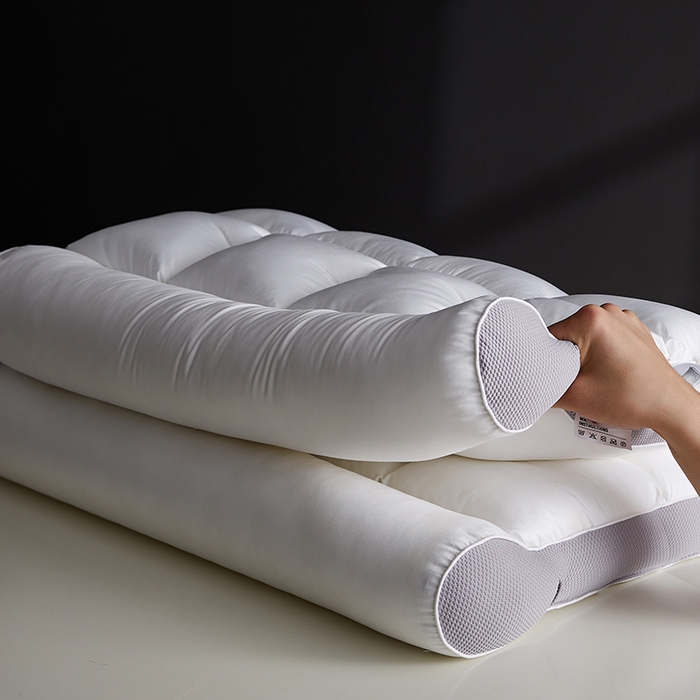 91家纺网 家纺一手货源 找家纺 （总）乐可 2025新款A类全棉方格分区牵引枕枕头枕芯-风格二