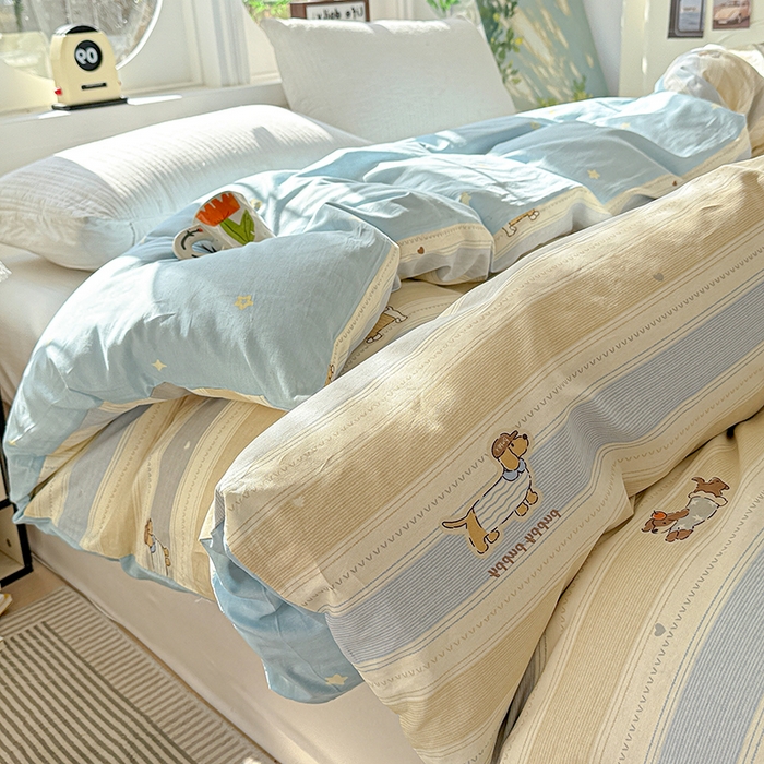 91家纺网 家纺一手货源 找家纺 卡普家居 2025新款全棉13070单品被套 奔跑小狗