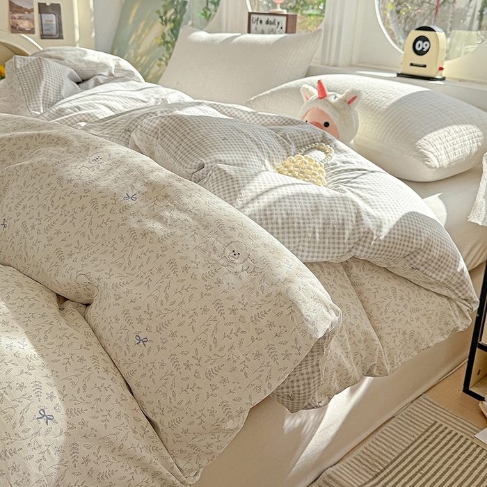 91家纺网 家纺一手货源 找家纺 卡普家居 2025新款全棉13070单品被套 奶霜波波狗