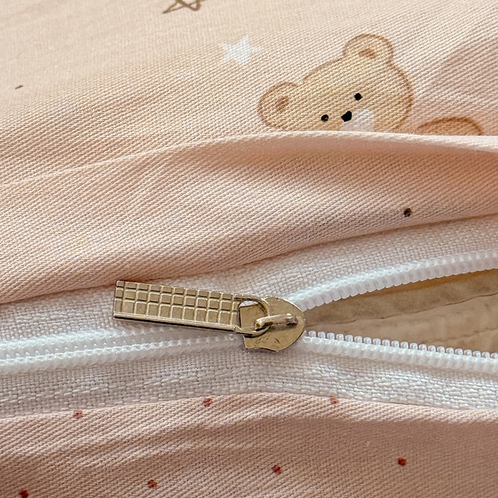 91家纺网 家纺一手货源 找家纺 卡普家居 2025新款全棉13070单品被套 星光熊