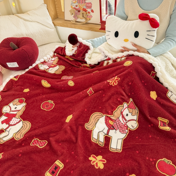 91家纺网 家纺一手货源 找家纺 潮邦创意家居 2026马年新年款数码高克重牛奶绒工艺球毯毛毯-萌马乐年 福马添喜