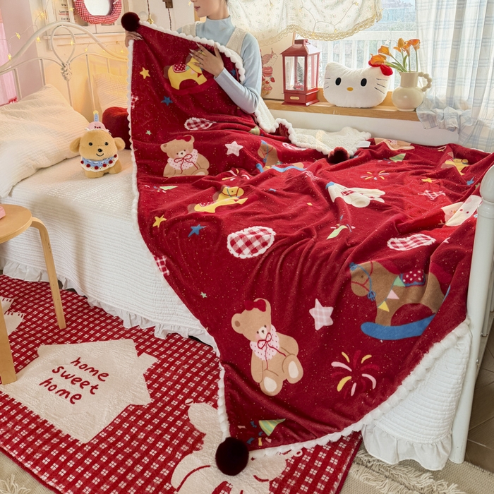 91家纺网 家纺一手货源 找家纺 潮邦创意家居 2026马年新年款数码高克重牛奶绒工艺球毯-萌马乐年系列 甜心木马