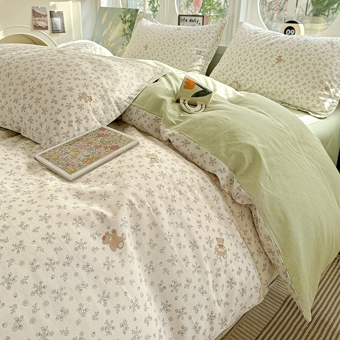 91家纺网 家纺一手货源 找家纺 卡普纯棉全棉四件套13070喷气床单款床笠款三件套 浪漫小熊