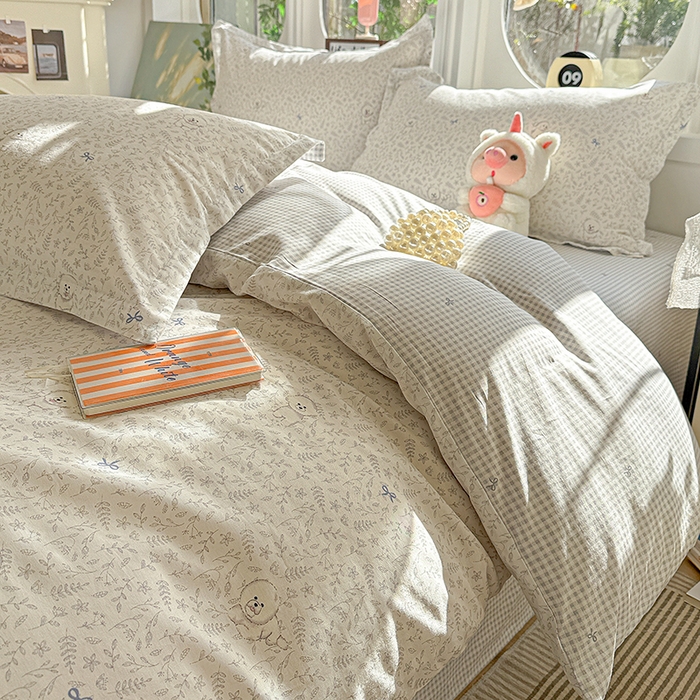 91家纺网 家纺一手货源 找家纺 卡普纯棉全棉四件套13070喷气床单款床笠款三件套 奶霜波波狗