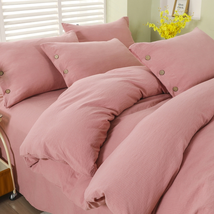 91家纺网 家纺一手货源 找家纺 博婷 2026新款水洗棉麻皱皱纱纽扣工艺款四件套 豆沙