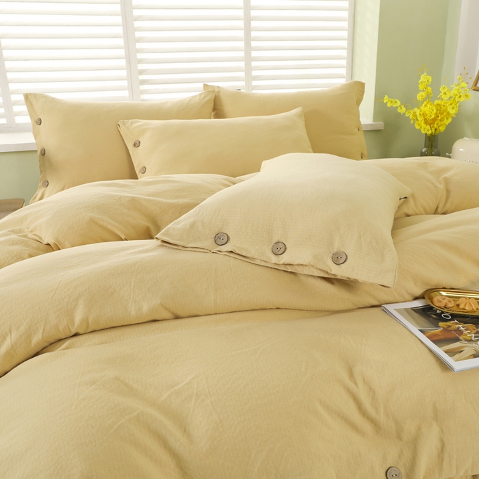 91家纺网 家纺一手货源 找家纺 博婷 2026新款水洗棉麻皱皱纱纽扣工艺款四件套 姜黄