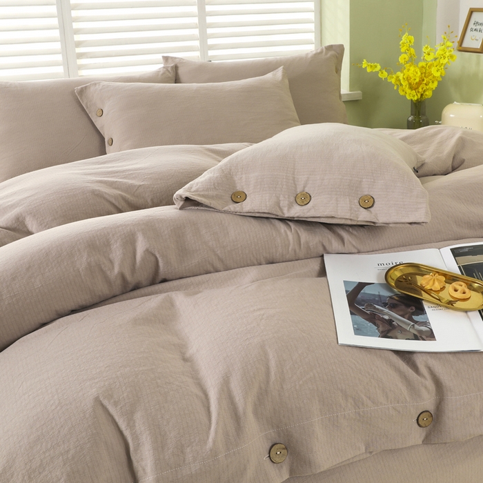 91家纺网 家纺一手货源 找家纺 博婷 2026新款水洗棉麻皱皱纱纽扣工艺款四件套 浅咖