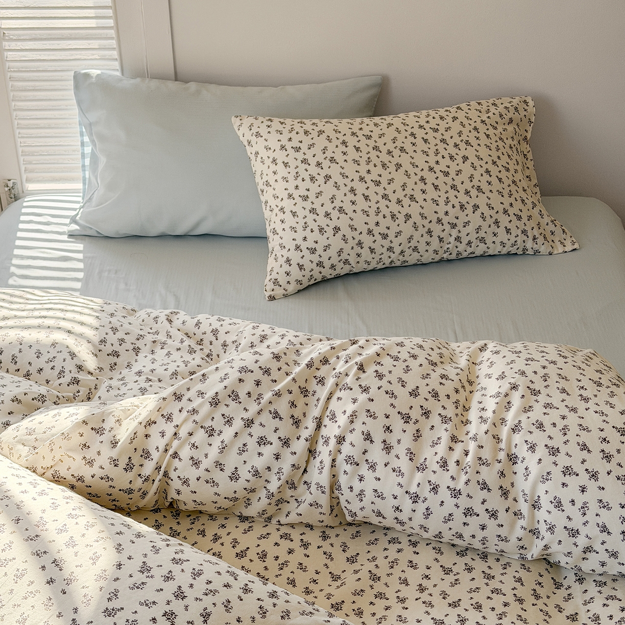 91家纺网 家纺一手货源 找家纺 蜜宿 2026新款全棉双层纱四件套（碎花款） 白日梦蓝