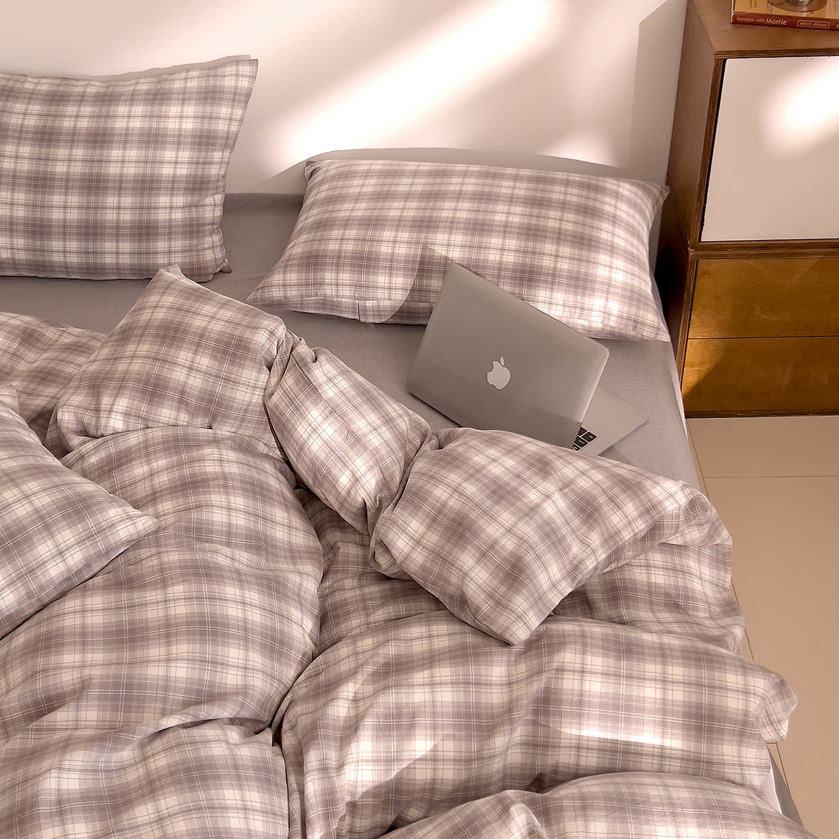 91家纺网 家纺一手货源 找家纺 DoDo 兜兜 2026新款全棉纯棉A类条格水洗棉单被套被套单件-可定做尺寸 可可奈-烟灰