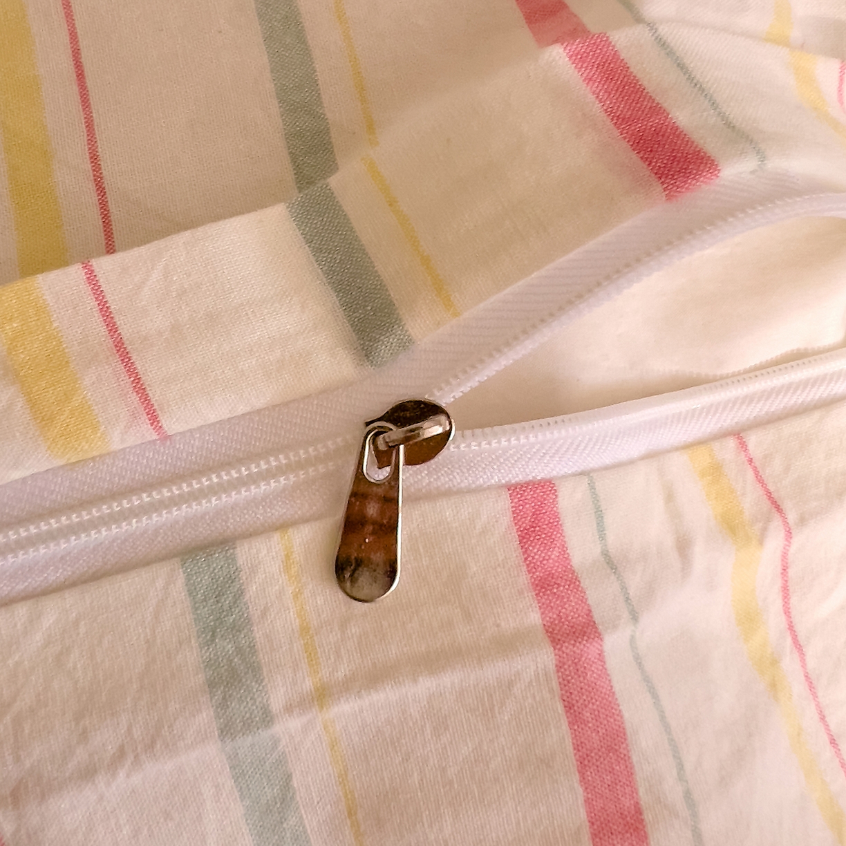 91家纺网 家纺一手货源 找家纺 DoDo 兜兜 2026新款全棉纯棉A类条格水洗棉单枕套枕套单件-可定做尺寸 且乐-粉