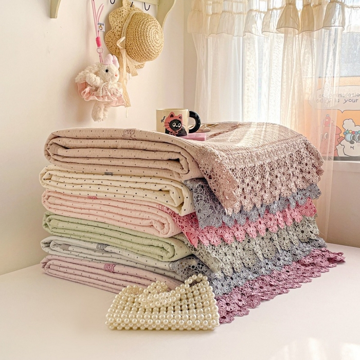 91家纺网 家纺一手货源 找家纺 栩裕纺织 2026新款全棉双层纱棉花边榻榻米炕盖款 组合图仅供参考