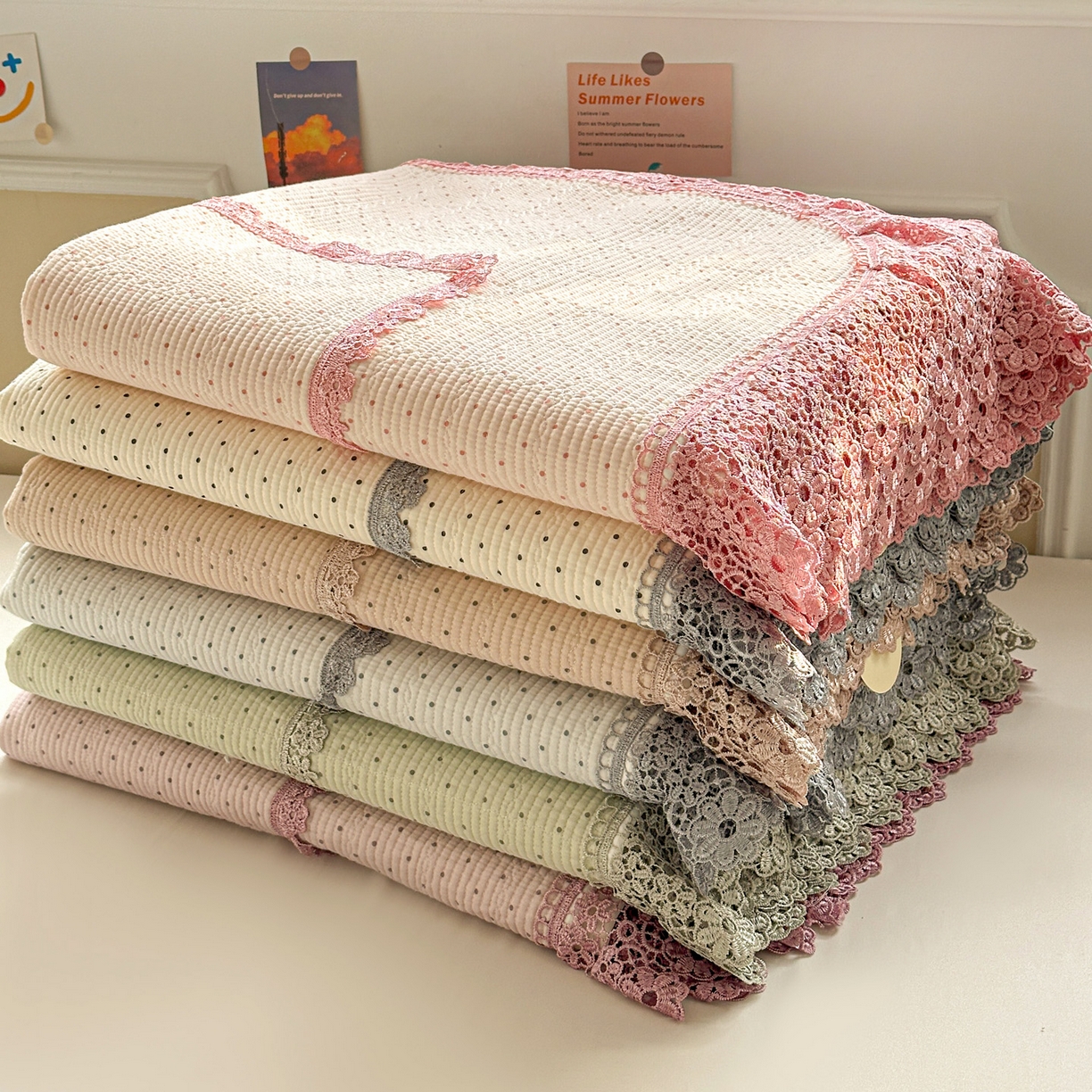 91家纺网 家纺一手货源 找家纺 栩裕纺织 2026新款全棉双层纱梅花边床盖 组合图