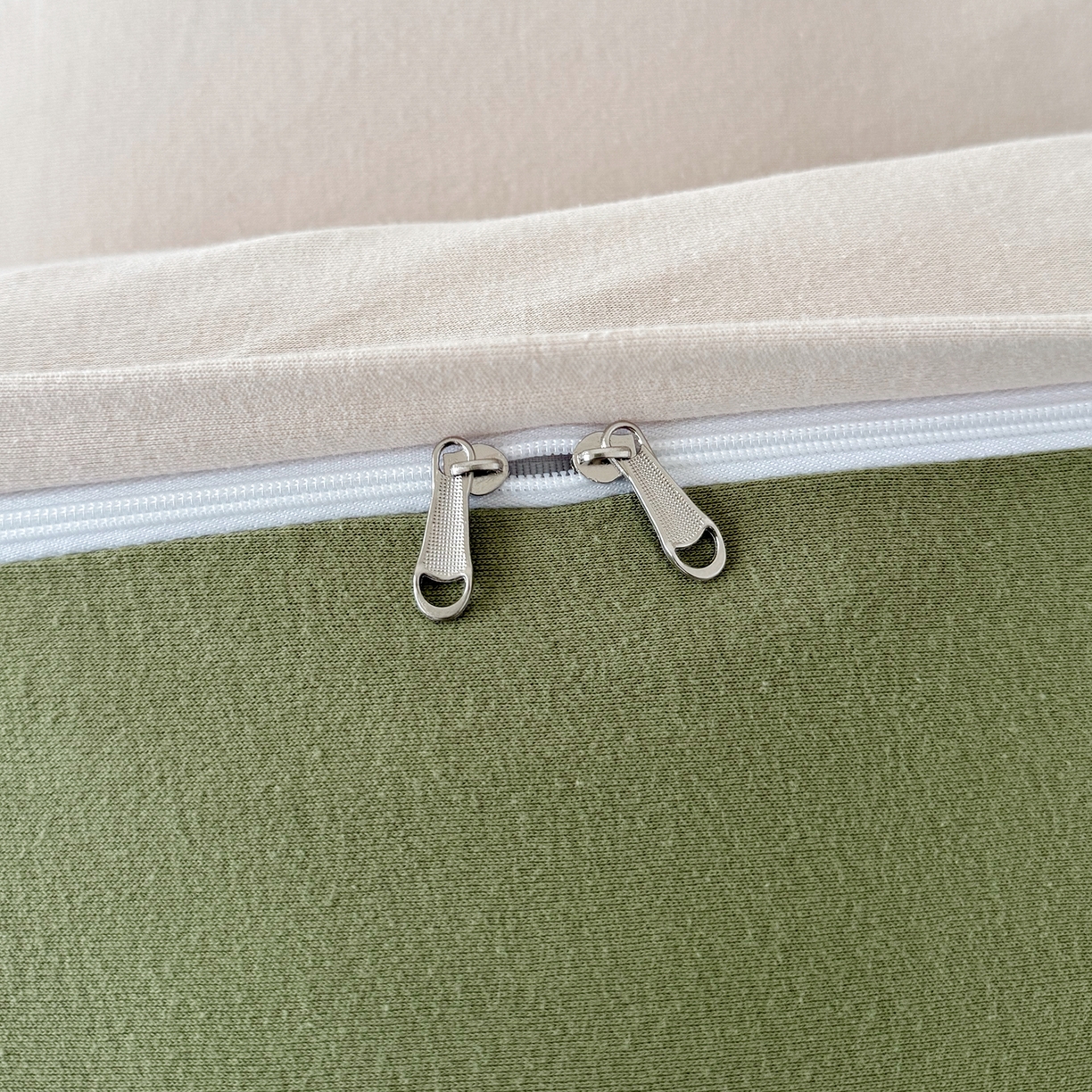 91家纺网 家纺一手货源 找家纺 锦罗绣 2026年全棉纯棉针织棉螺旋纱四件套 单被套定制任意尺寸 针织棉-米白绿