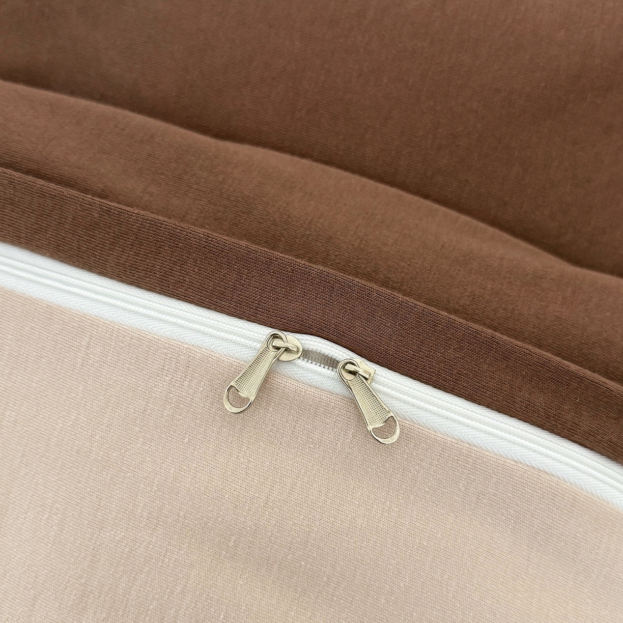 91家纺网 家纺一手货源 找家纺 锦罗绣 2026年全棉纯棉针织棉螺旋纱四件套 单被套定制任意尺寸 针织棉-深咖白