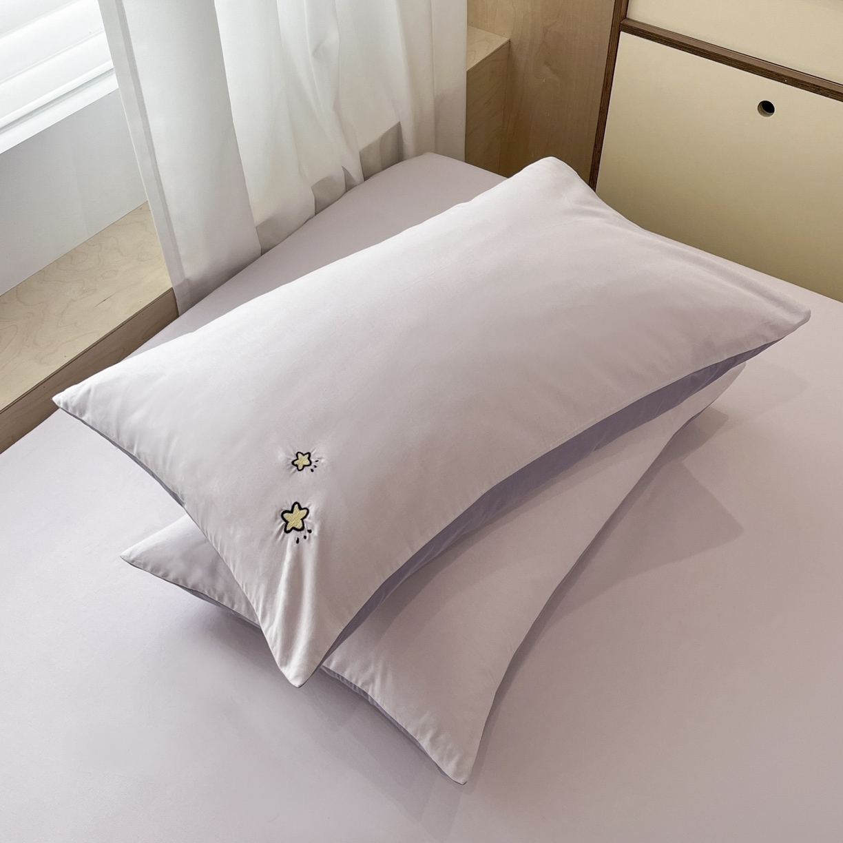 91家纺网 家纺一手货源 找家纺 泽西家纺+V17798841158发大图 2026新品A类13376治愈系国风刺绣纯棉床笠全棉床笠枕套三件套 国风-梵音紫