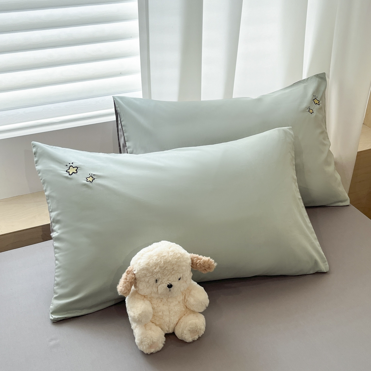 泽西家纺+V17798841158发大图 2026新品全棉13376刺绣简约星星枕套 豆绿+高级灰