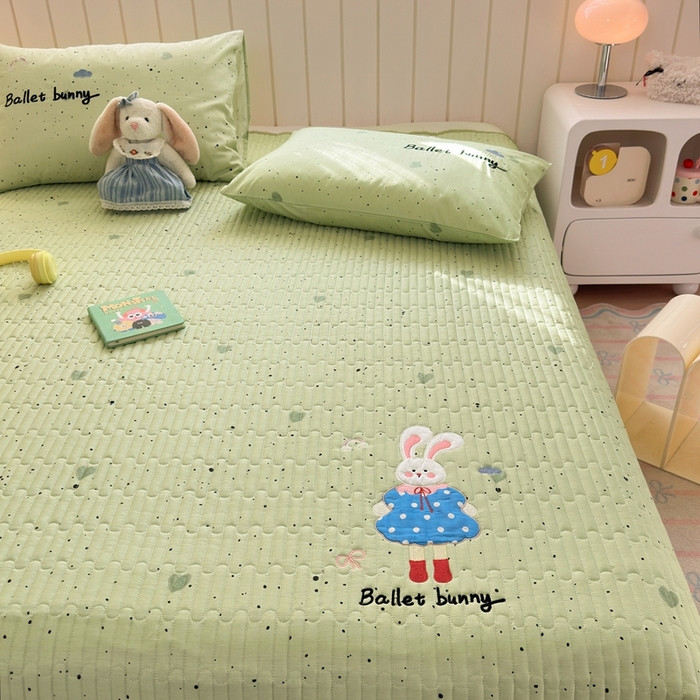 91家纺网 家纺一手货源 找家纺 （总）娜娜 2025新款全棉夹棉多功能床盖