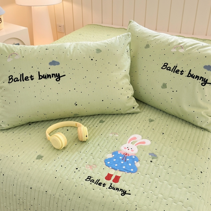 91家纺网 家纺一手货源 找家纺 （总）娜娜 2025新款全棉夹棉多功能床盖