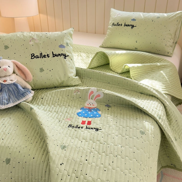 91家纺网 家纺一手货源 找家纺 （总）娜娜 2025新款全棉夹棉多功能床盖