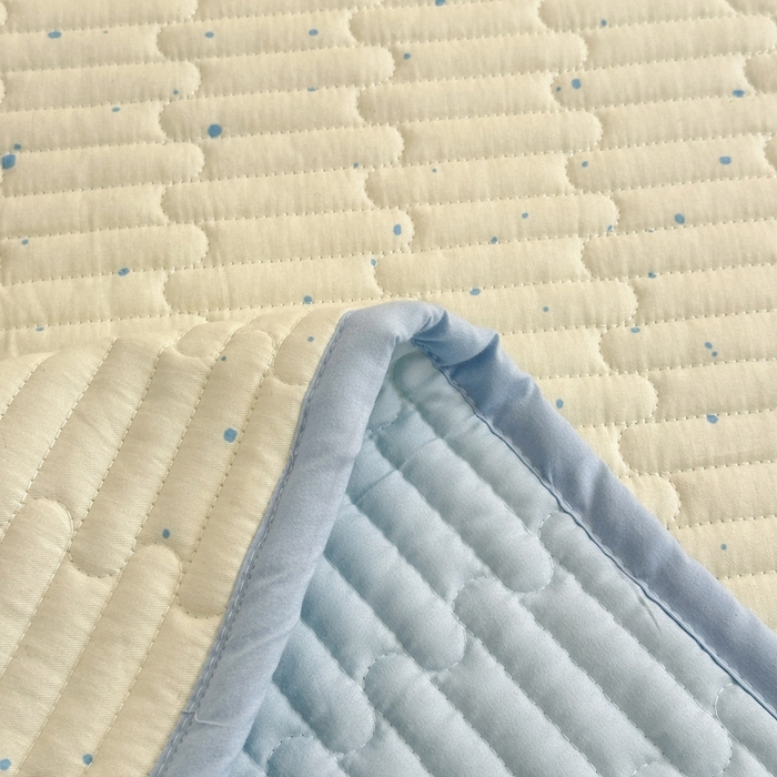 91家纺网 家纺一手货源 找家纺 娜娜 2025新款全棉夹棉多功能床盖 小飞象(全棉床盖)