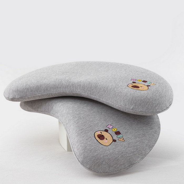 91家纺网 家纺一手货源 找家纺 大黄蜂家居家纺 2026新款A类卡通儿童硅胶枕枕头枕芯 卡皮灰