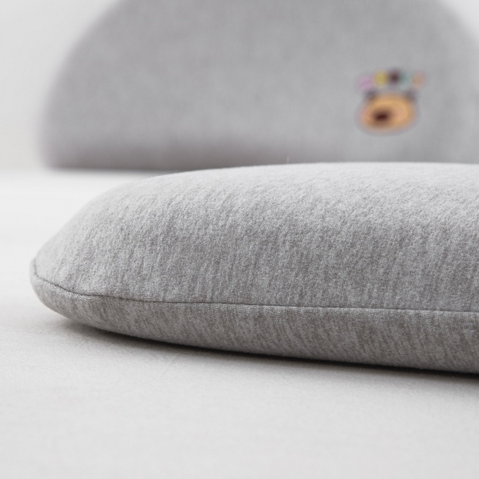 91家纺网 家纺一手货源 找家纺 大黄蜂家居家纺 2026新款A类卡通儿童硅胶枕枕头枕芯 卡皮灰