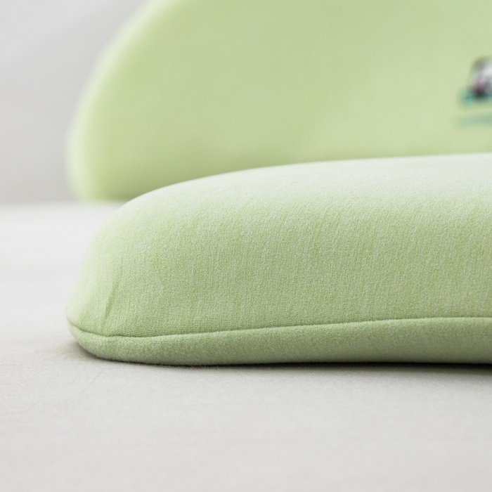 91家纺网 家纺一手货源 找家纺 大黄蜂家居家纺 2026新款A类卡通儿童硅胶枕枕头枕芯 熊猫绿