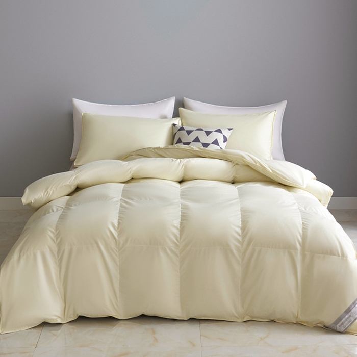 91家纺网 家纺一手货源 找家纺 （总）顺发床垫 2025新款全棉扭花羽毛被加厚保暖95白鹅绒被子秋冬春秋被冬被直播供货     （羽绒被联系商家）