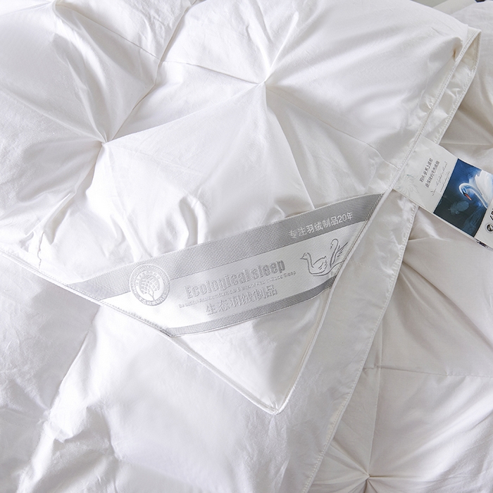 91家纺网 家纺一手货源 找家纺 顺发床垫 2025新款全棉扭花羽毛被加厚保暖95白鹅绒被子秋冬春秋被冬被直播供货     （羽绒被联系商家） 白色（扭花）