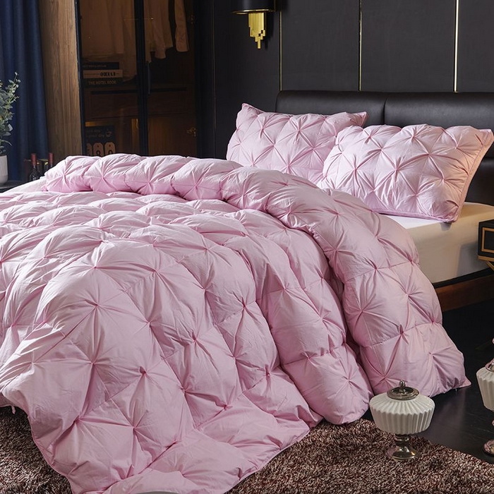 91家纺网 家纺一手货源 找家纺 顺发床垫 2025新款全棉扭花羽毛被加厚保暖95白鹅绒被子秋冬春秋被冬被直播供货     （羽绒被联系商家） 粉色（扭花）