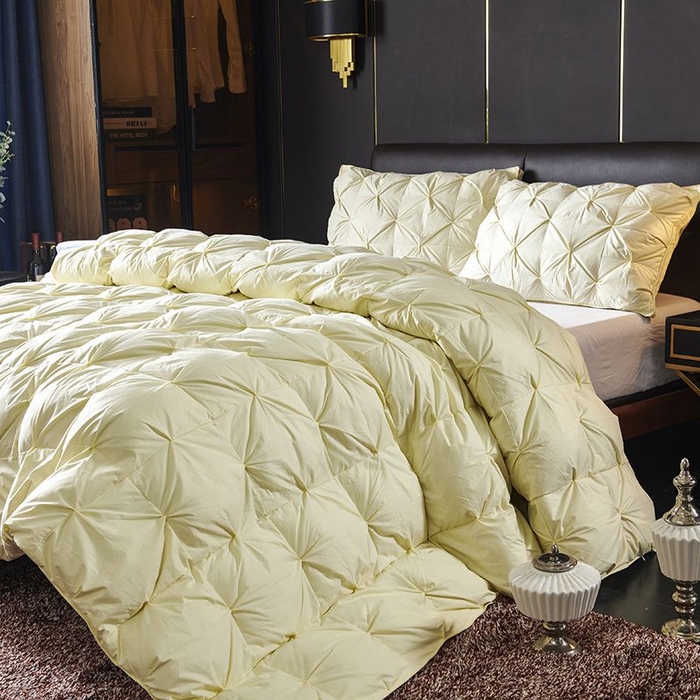 91家纺网 家纺一手货源 找家纺 顺发床垫 2025新款全棉扭花羽毛被加厚保暖95白鹅绒被子秋冬春秋被冬被直播供货     （羽绒被联系商家） 黄色（扭花）