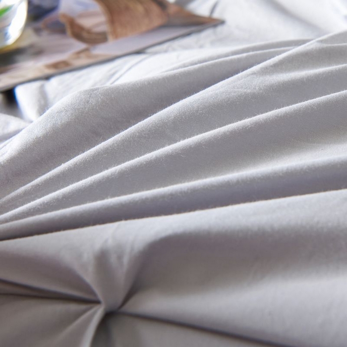 91家纺网 家纺一手货源 找家纺 顺发床垫 2025新款全棉扭花羽毛被加厚保暖95白鹅绒被子秋冬春秋被冬被直播供货     （羽绒被联系商家） 灰色（扭花）