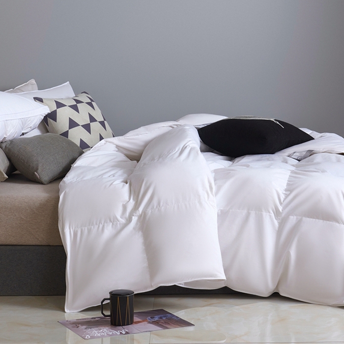 91家纺网 家纺一手货源 找家纺 顺发床垫 2025新款全棉扭花羽毛被加厚保暖95白鹅绒被子秋冬春秋被冬被直播供货     （羽绒被联系商家） 白色（平格）