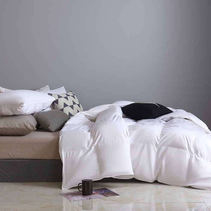 91家纺网 家纺一手货源 找家纺 顺发床垫 2025新款全棉扭花羽毛被加厚保暖95白鹅绒被子秋冬春秋被冬被直播供货     （羽绒被联系商家） 白色（平格）