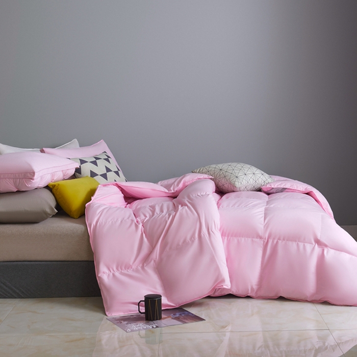91家纺网 家纺一手货源 找家纺 顺发床垫 2025新款全棉扭花羽毛被加厚保暖95白鹅绒被子秋冬春秋被冬被直播供货     （羽绒被联系商家） 粉色（平格）